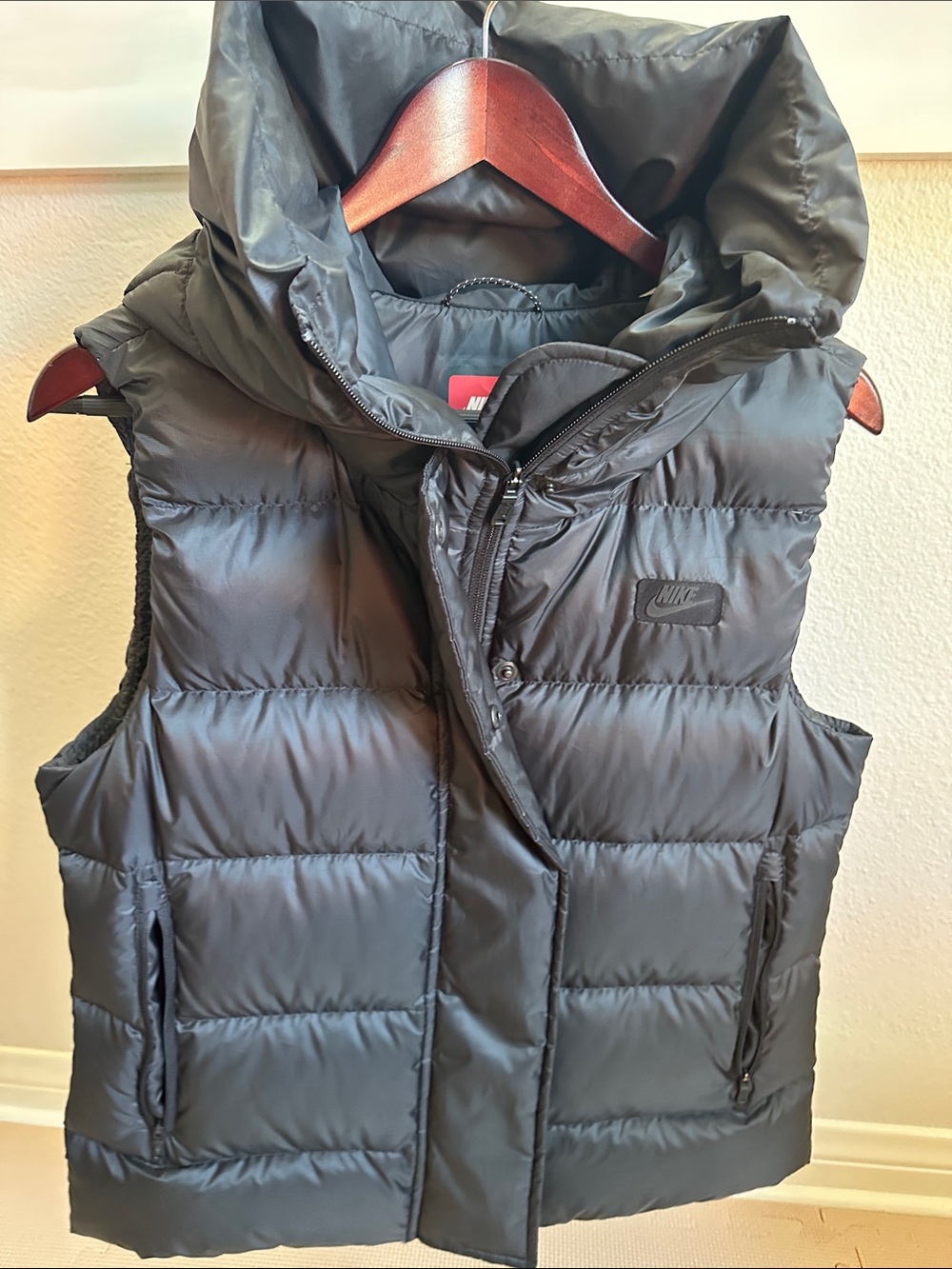 Nike Black Quilted Hooded Puffer Vest